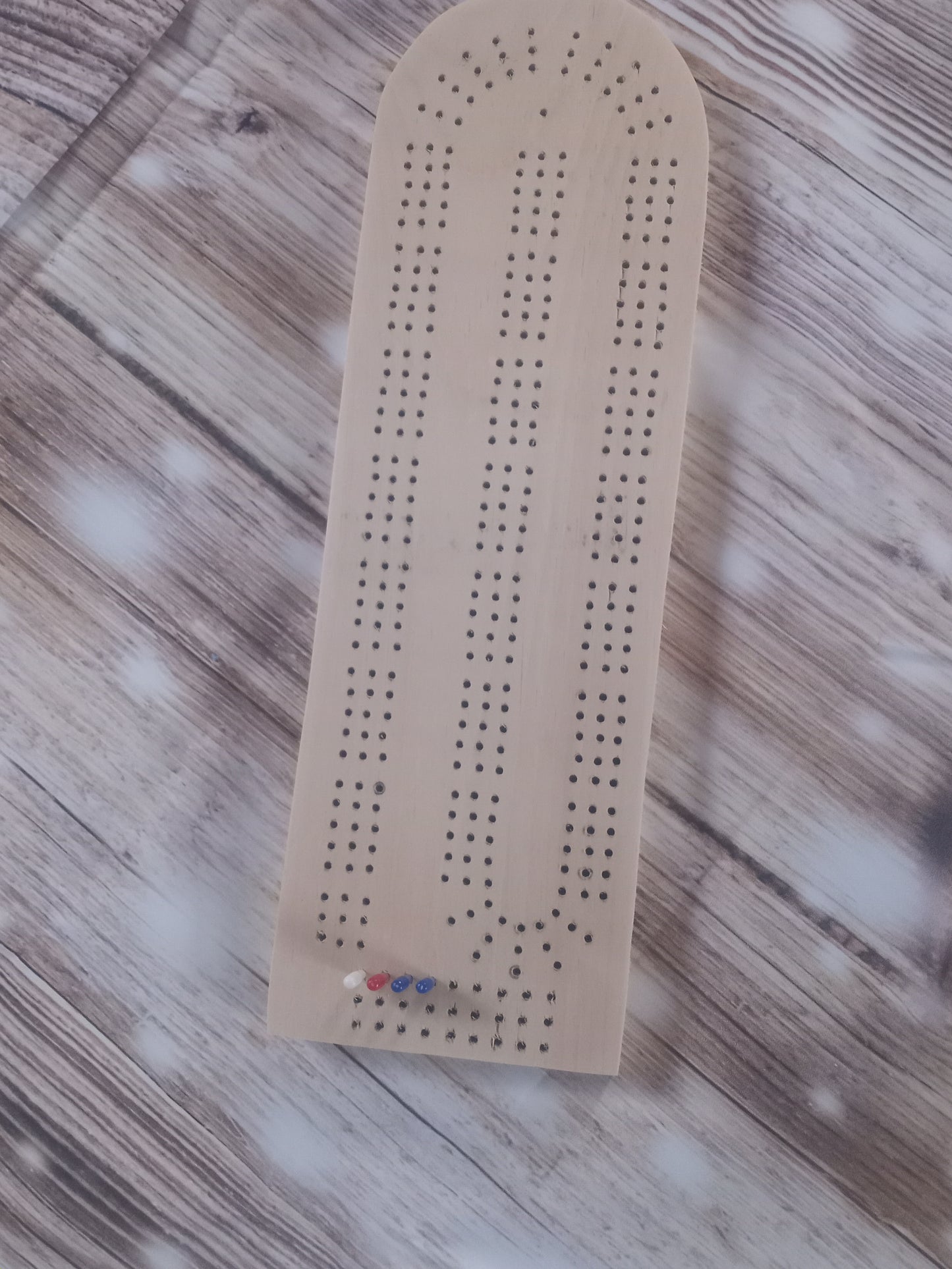 Cribbage board